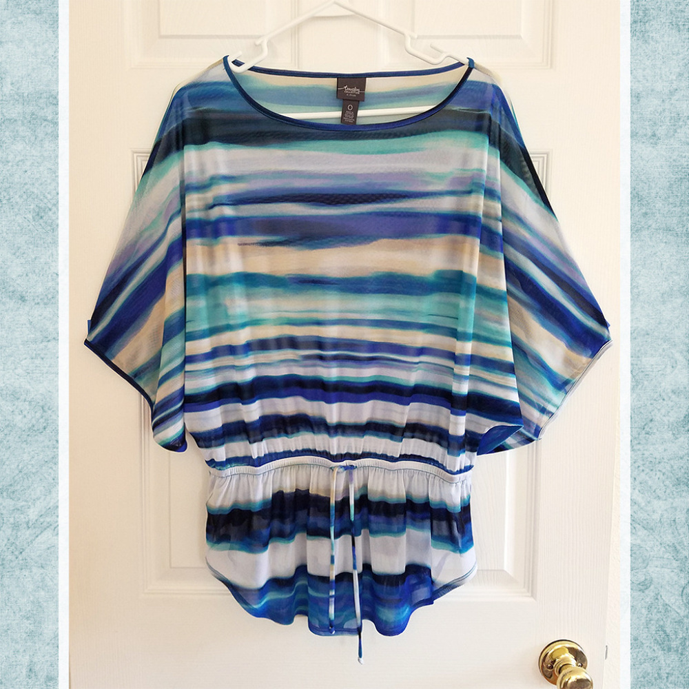 Chico's SemiSheer Mesh Tie Waist Tunic